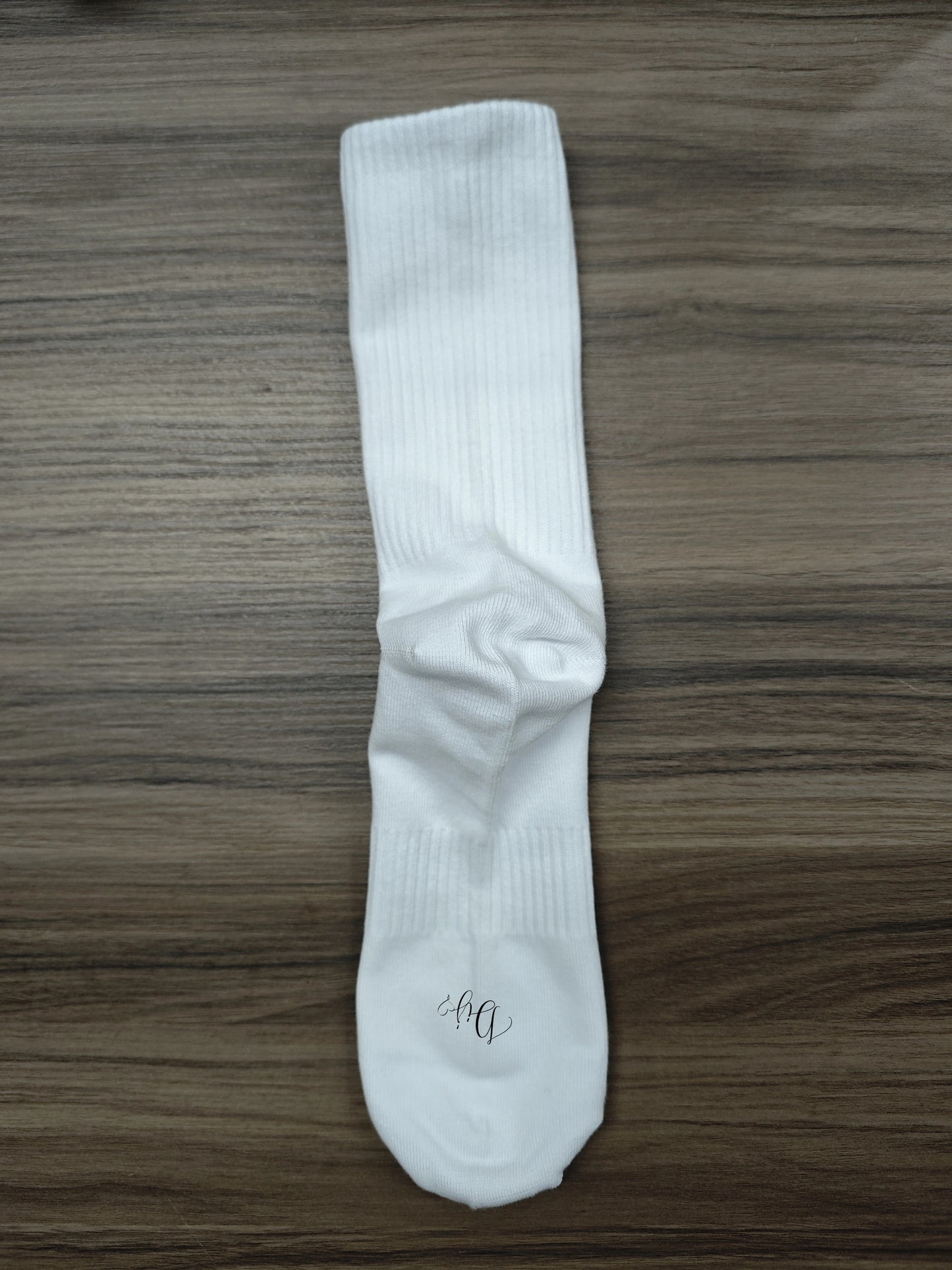 2-Pair No Show Logo Bamboo Socks: White & Black