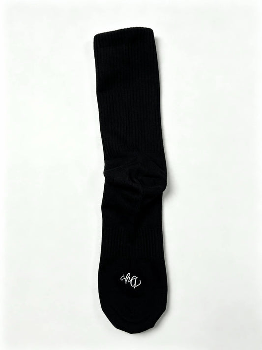 2-Pair No Show Logo Bamboo Socks: White & Black